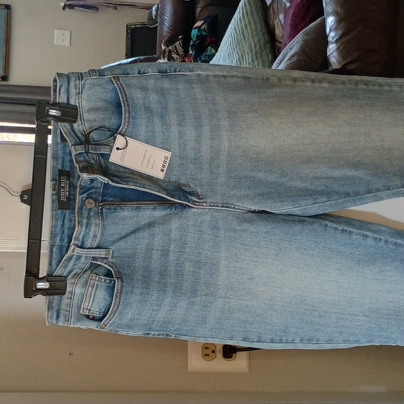 NEW JUDY BLUE western embroidered flare jeans in medium wash. Never Worn! - Picture 3 of 6